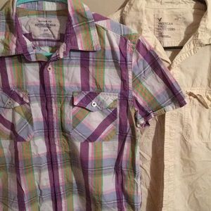2 short sleeve American Eagle button downs